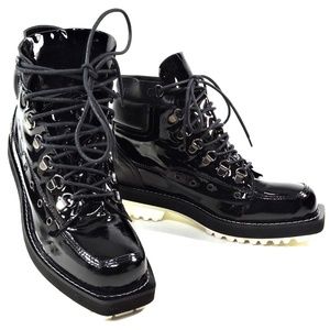 FRU.IT 🇮🇹 WOMEN'S BLACK PATENT LEATHER FASHION BOOTIE